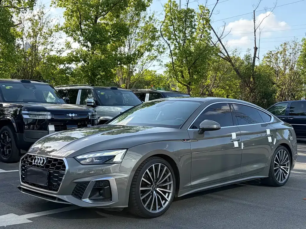 Audi A5 (Import)