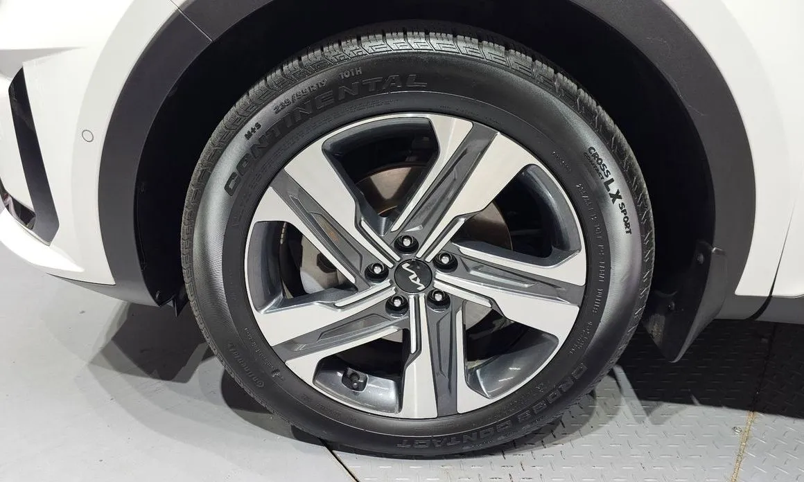 Kia Sorento — фото 4