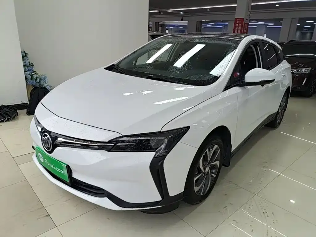 Buick Velite 6