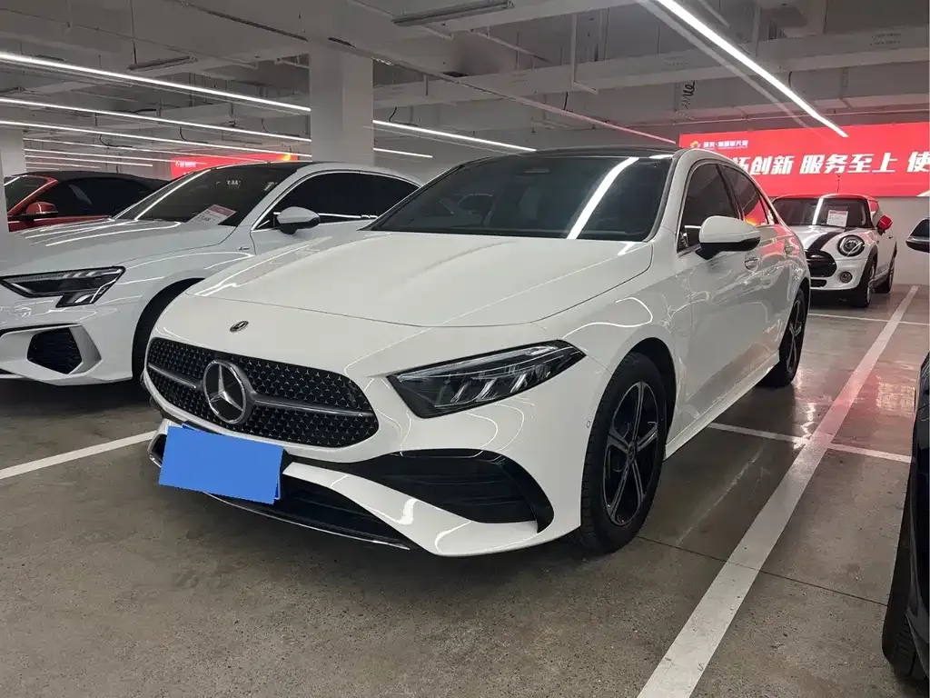 Mercedes-Benz A-Class — фото 1