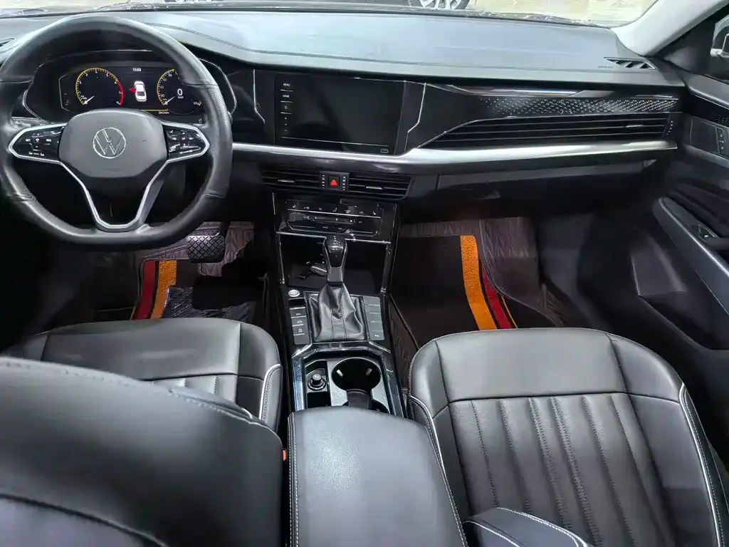Volkswagen Passat — фото 8