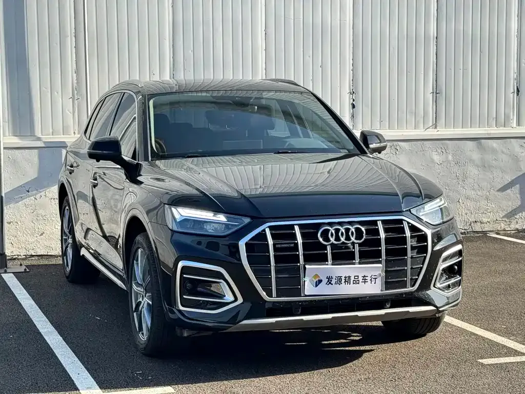 Audi Q5L — фото 4