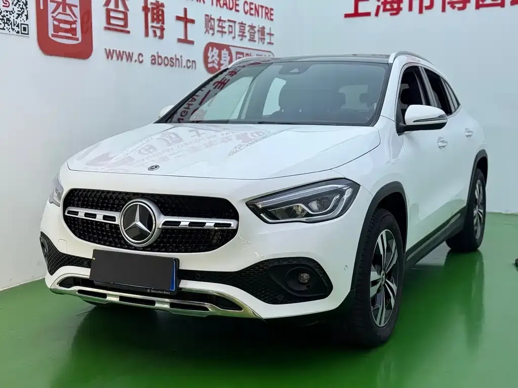 Mercedes-Benz GLA — фото 1