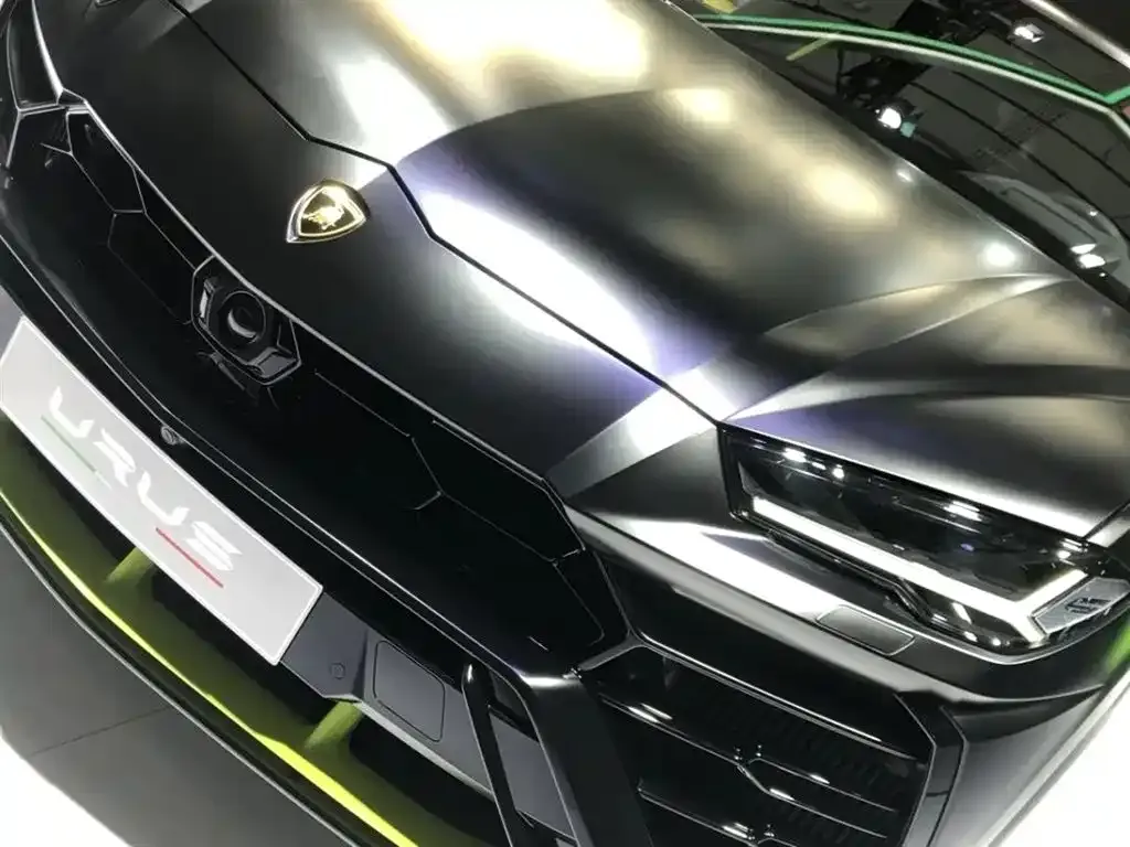 Lamborghini Urus — фото 9