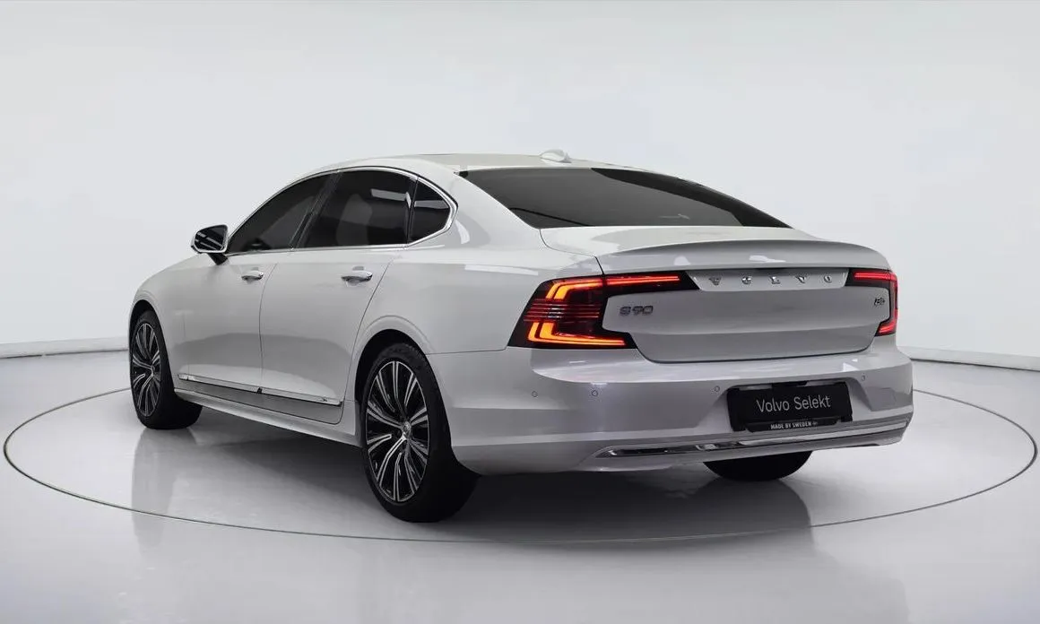Volvo S90 2021 из KR, фото 5