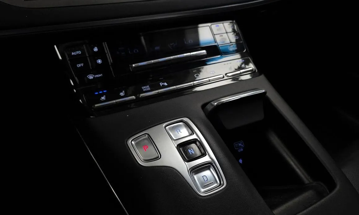 Hyundai Grandeur 2021 из KR, фото 4