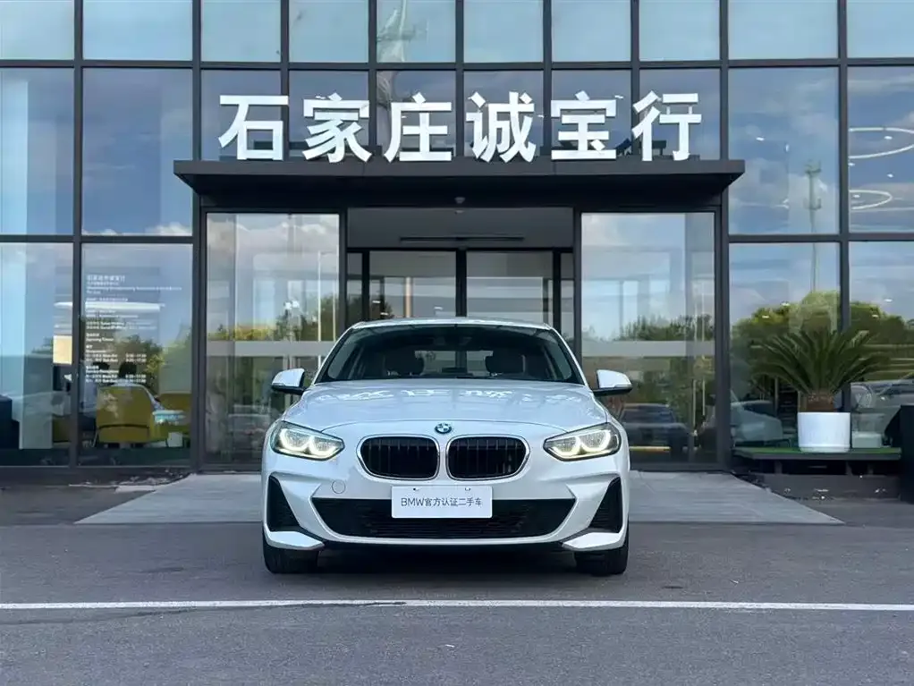 BMW 1 Series 2021 из CN, фото 10