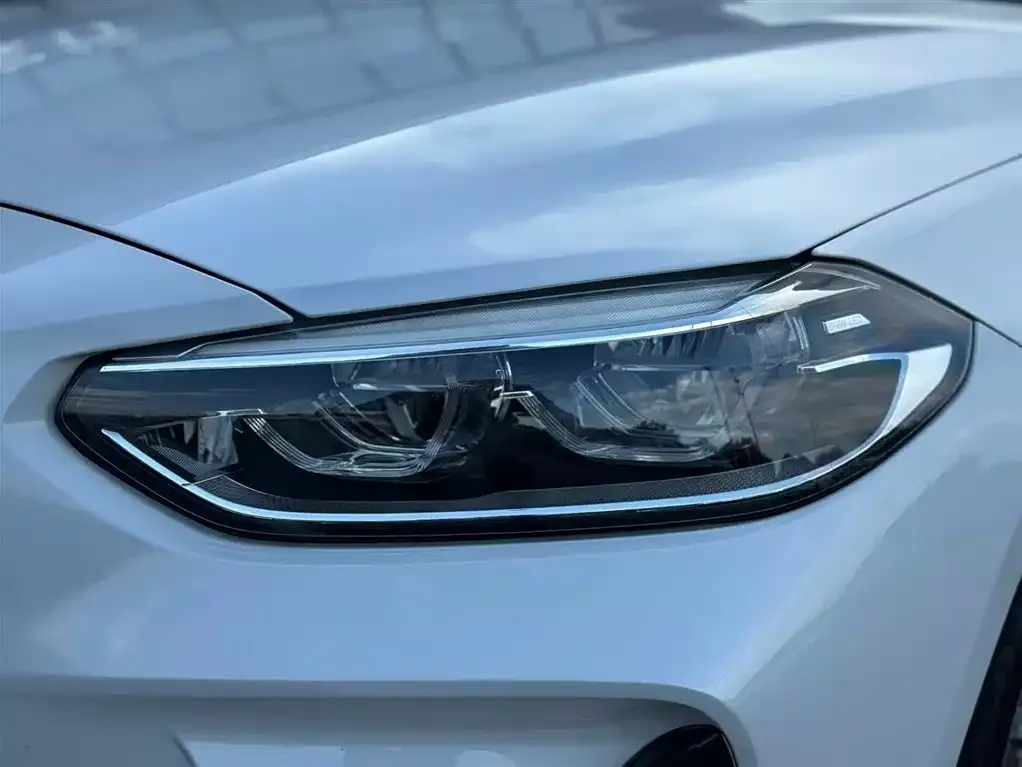 BMW 1 Series 2021 из CN, фото 2