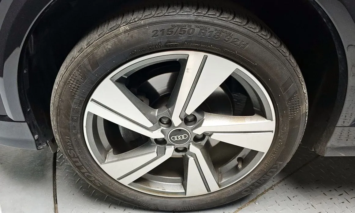 Audi Q2 2023 из KR, фото 6