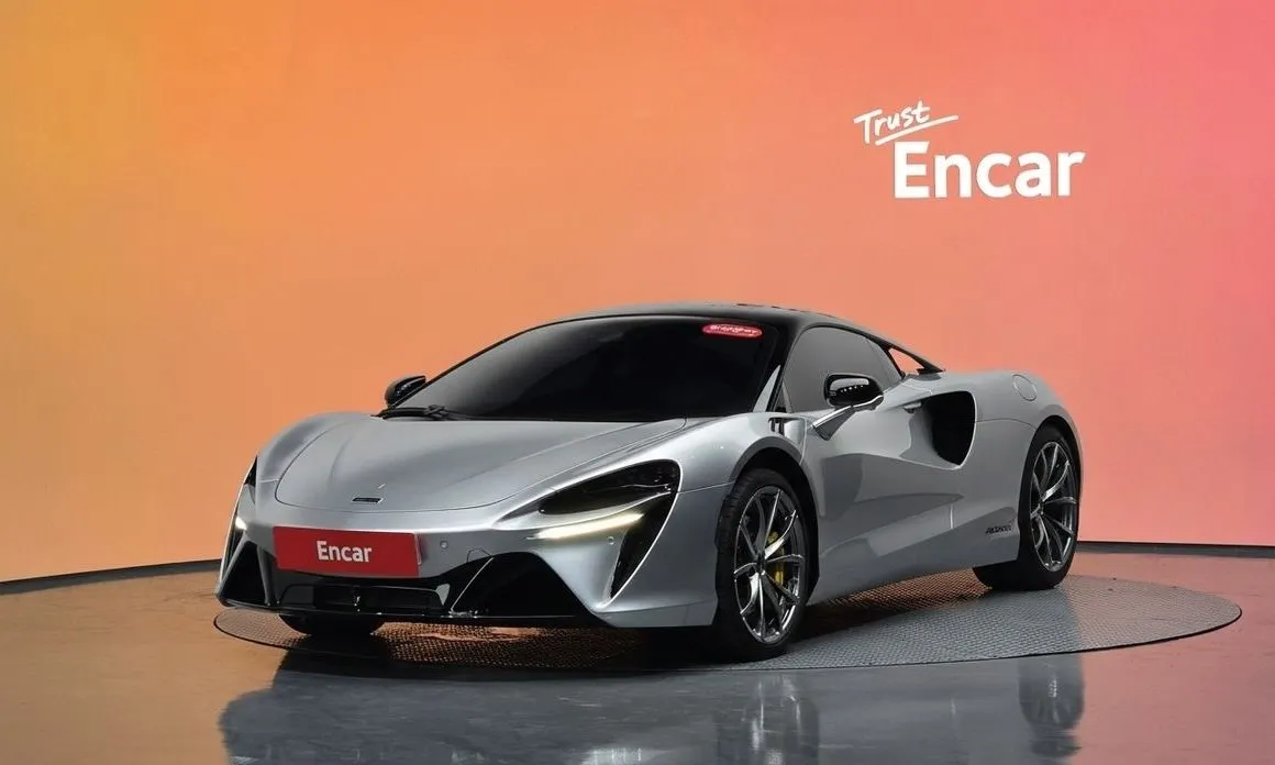Mclaren Artura