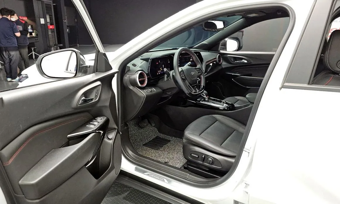 Chevrolet (GM Daewoo) Trax 2025 из KR, фото 9