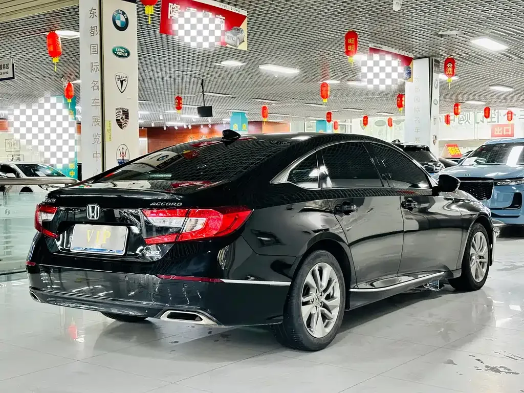 Honda Accord — фото 10