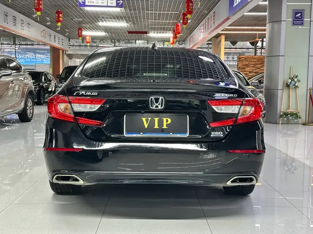 Honda Accord — фото 2