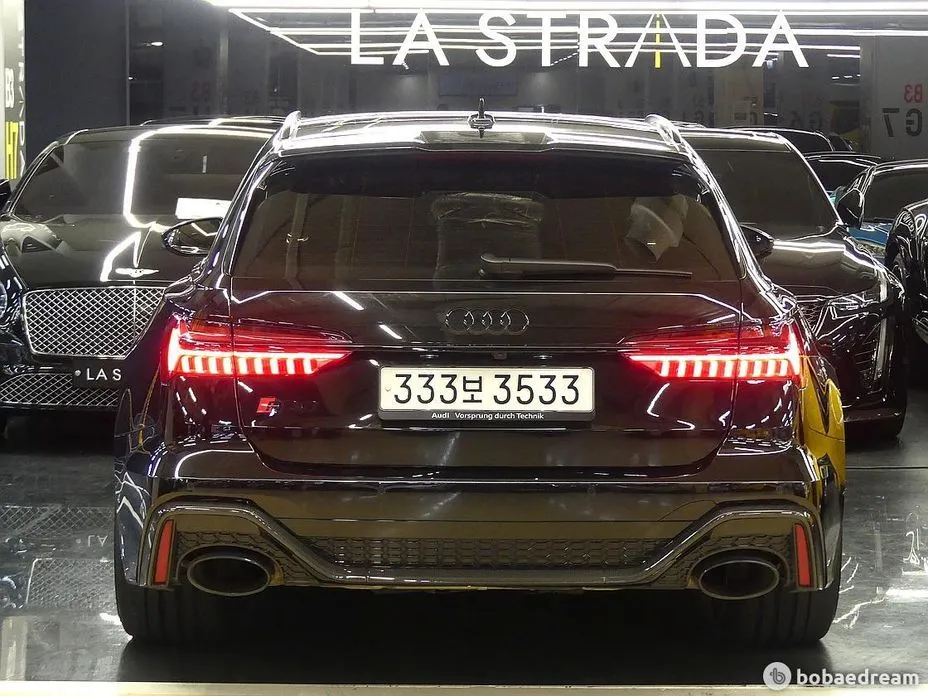 Audi RS6 2025 из KR, фото 7