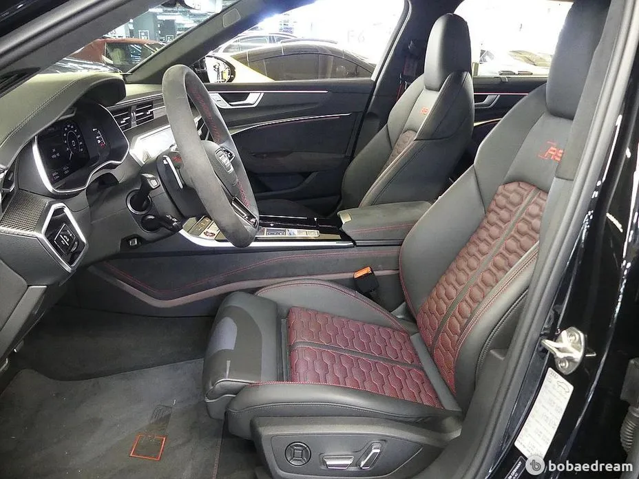 Audi RS6 2025 из KR, фото 5