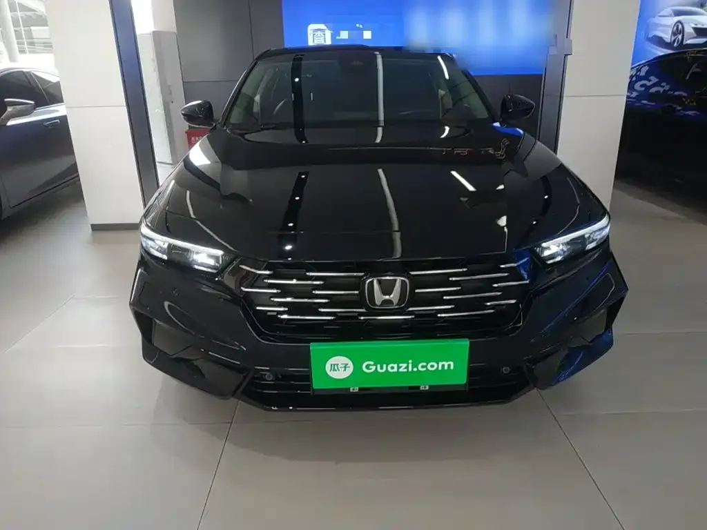 Honda Accord — фото 5