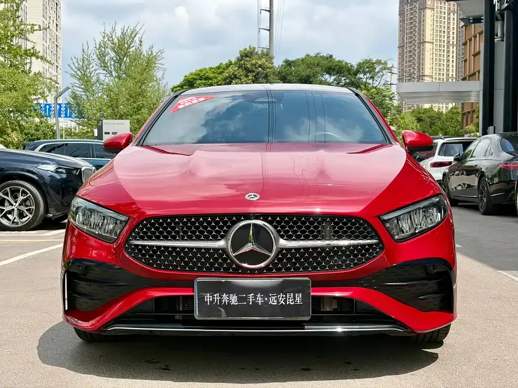 Mercedes-Benz A-Class 2023 из CN, фото 8