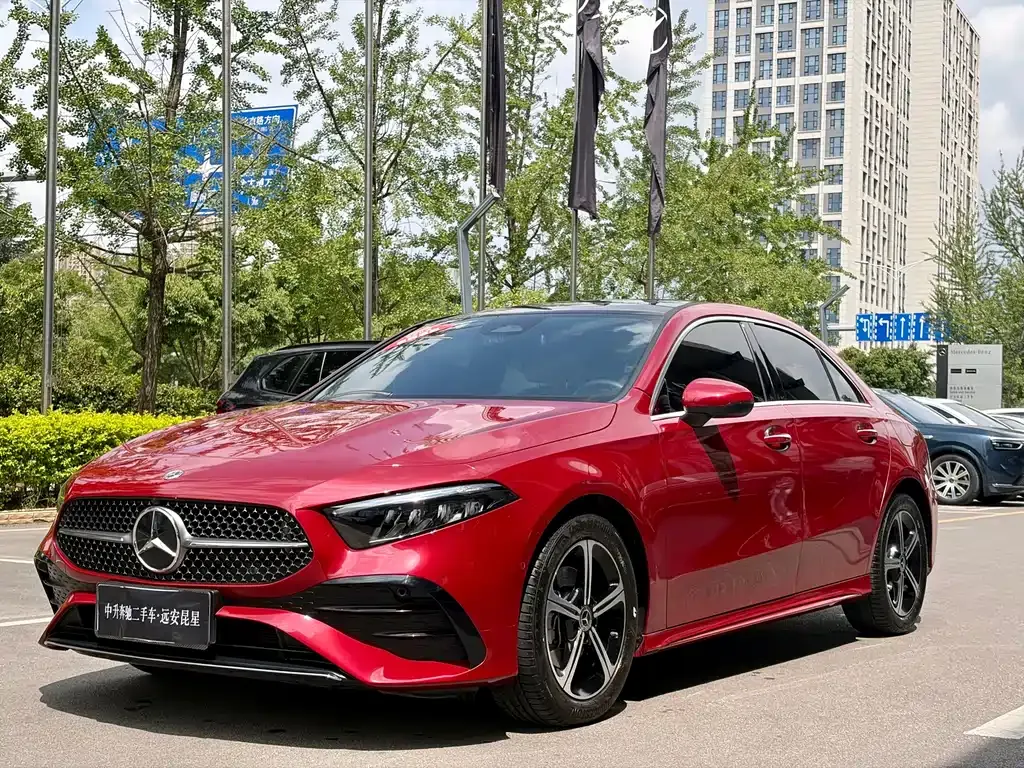 Mercedes-Benz A-Class 2023 из CN, фото 7