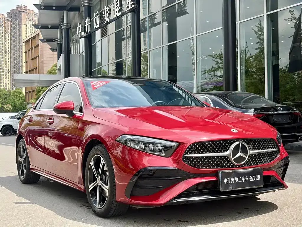 Mercedes-Benz A-Class 2023 из CN, фото 9