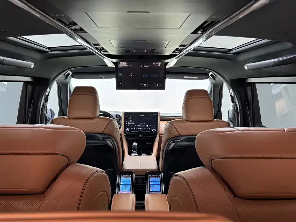 Toyota Vellfire — фото 6