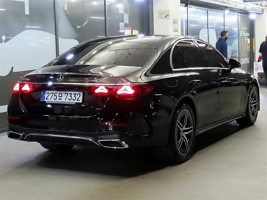 Mercedes-Benz E-Class 2026 из KR, фото 3