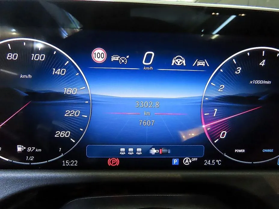 Mercedes-Benz E-Class 2026 из KR, фото 10