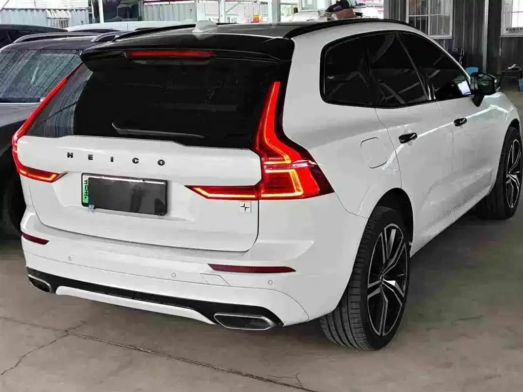Volvo XC60 PHEV 2021 из CN, фото 5