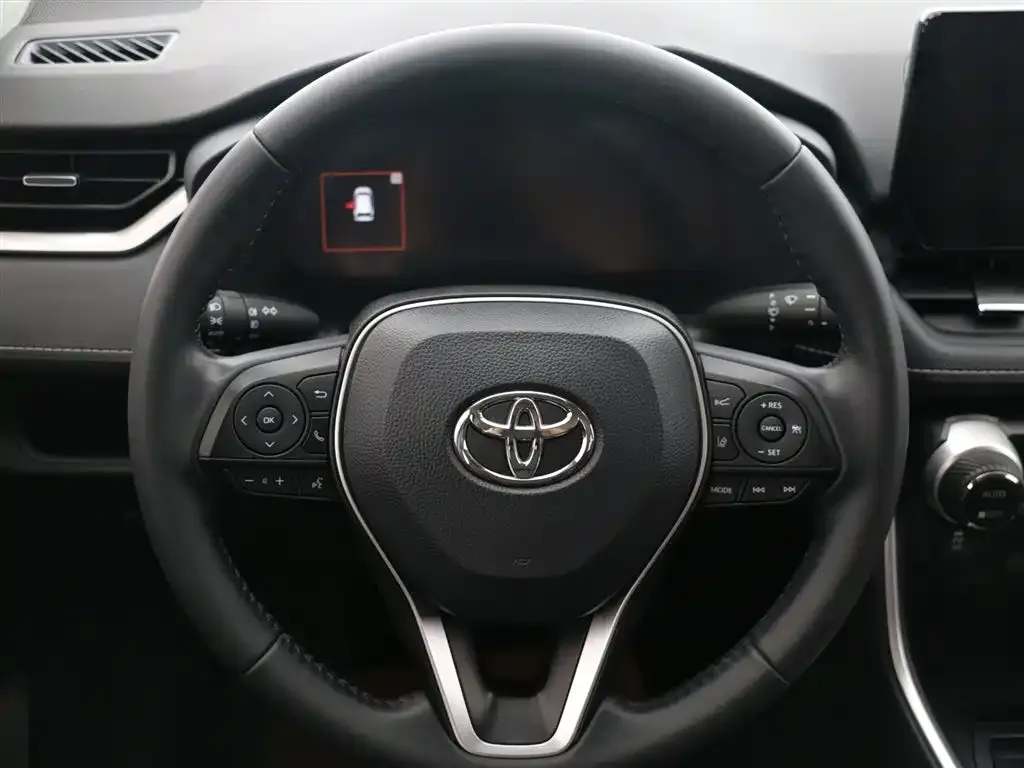 Toyota Wildlander — фото 5