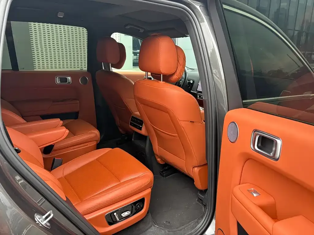 Li Auto L8 2025 из CN, фото 2