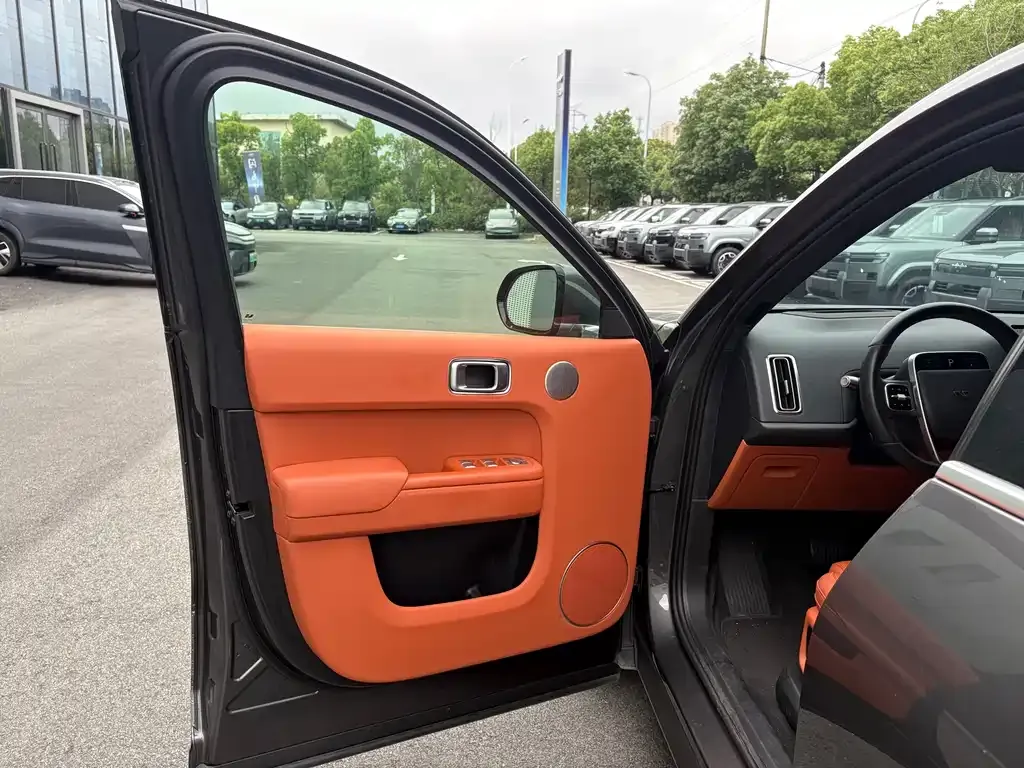 Li Auto L8 2025 из CN, фото 7
