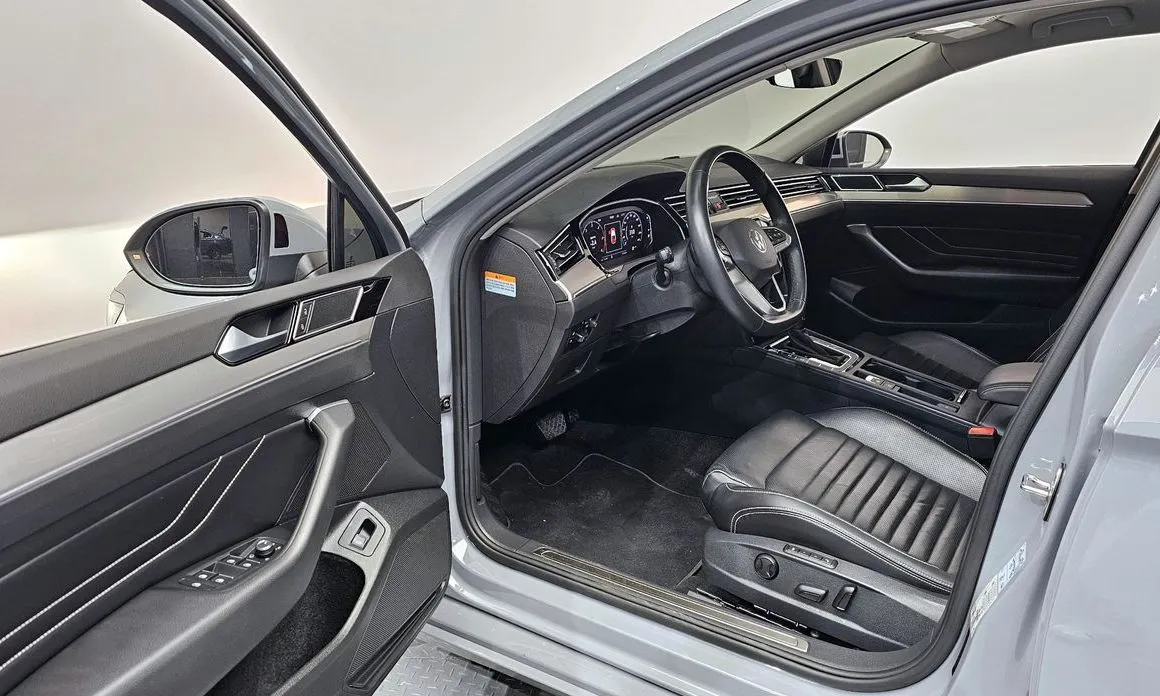 Volkswagen Passat 2022 из KR, фото 5