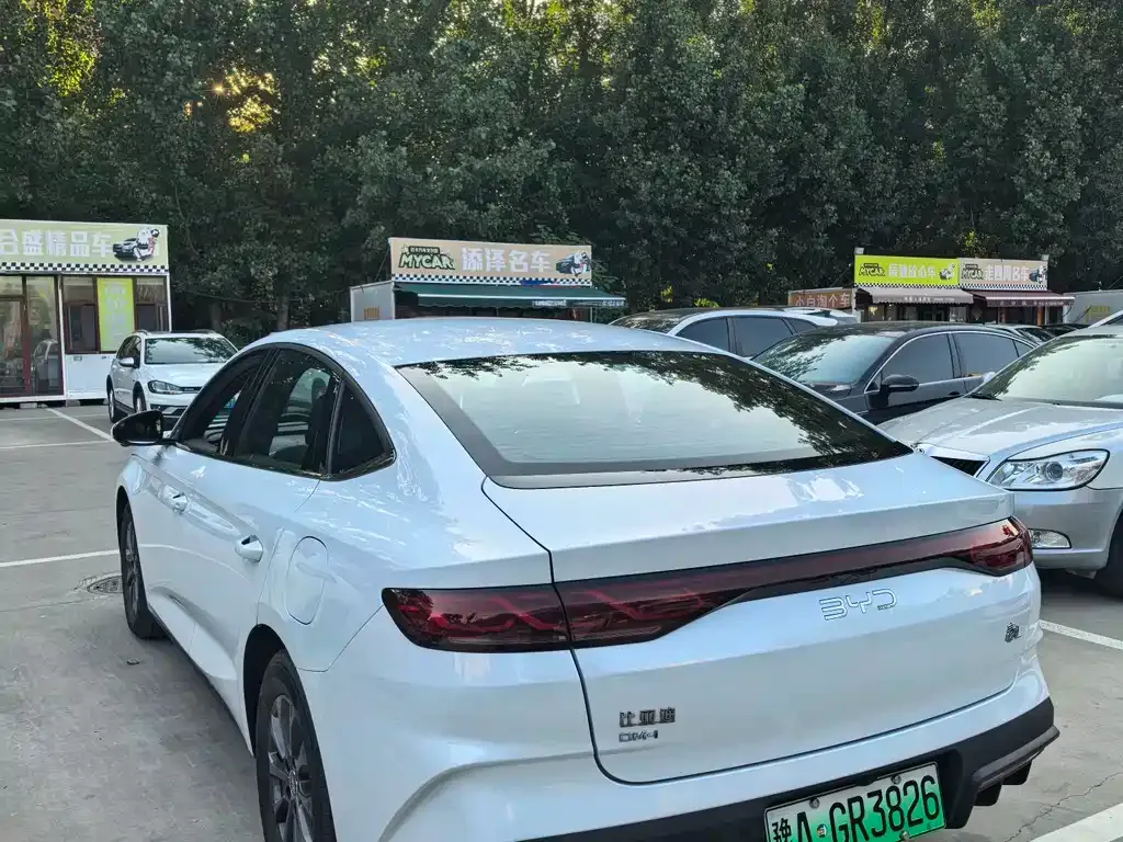 BYD Qin L — фото 2