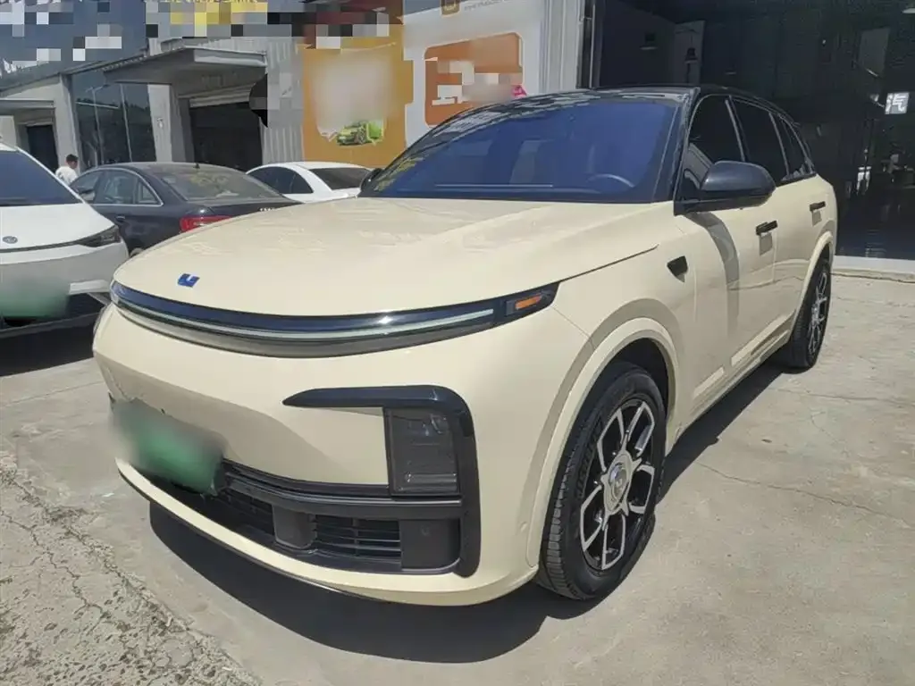 Li Auto L7