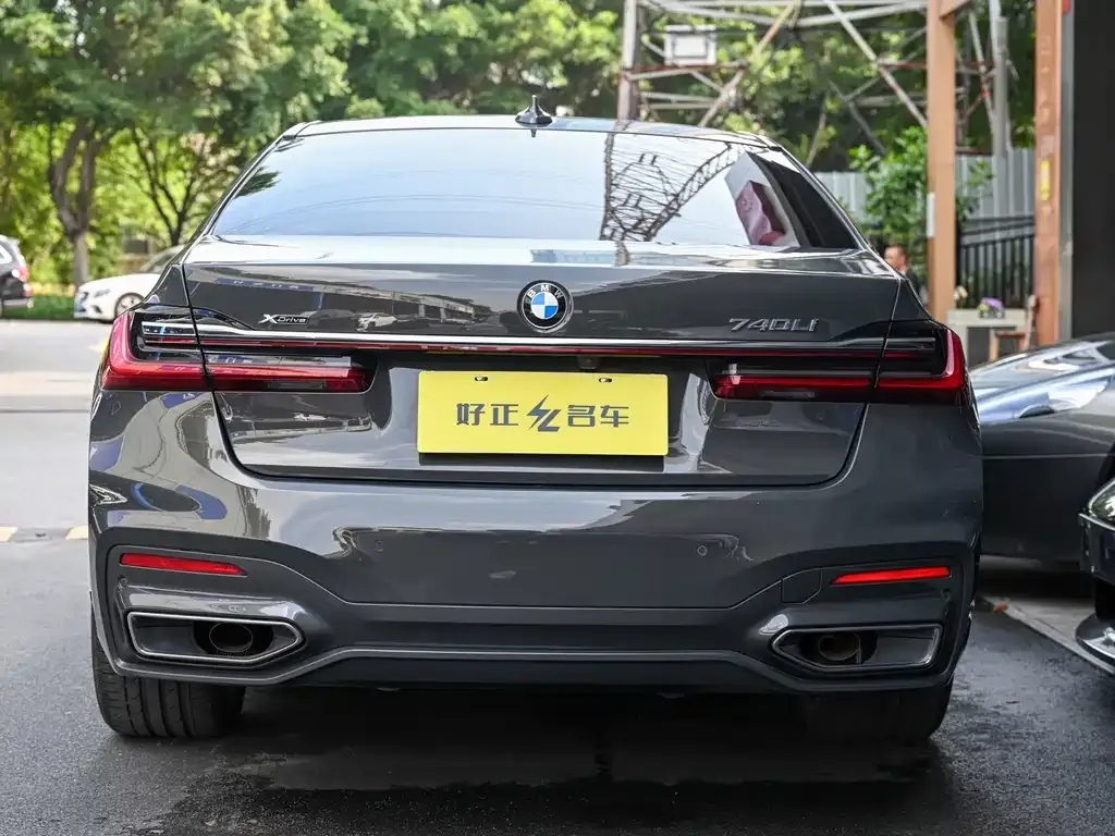 BMW 7 Series 2022 из CN, фото 7
