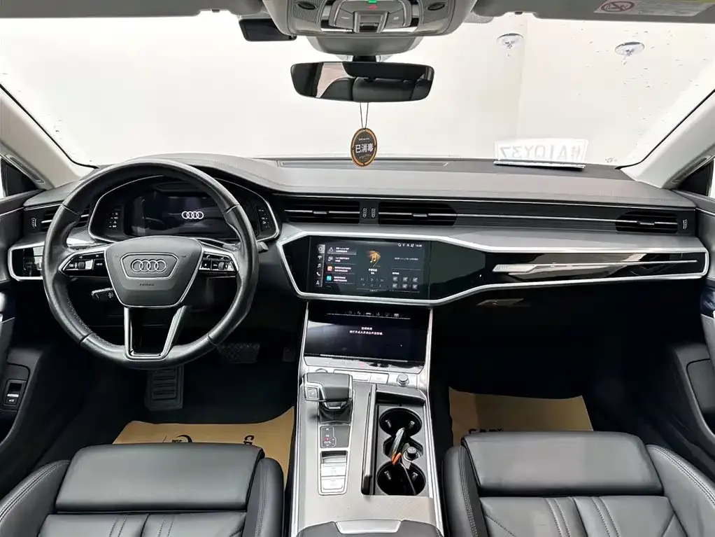 Audi A7 — фото 7