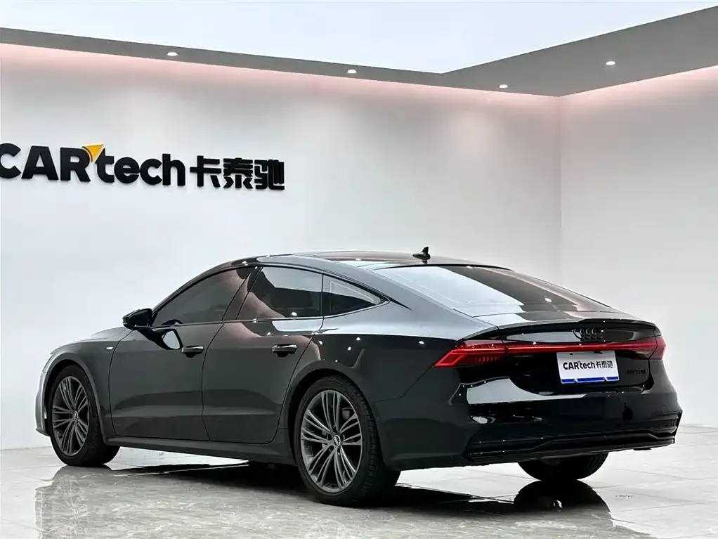 Audi A7 — фото 5