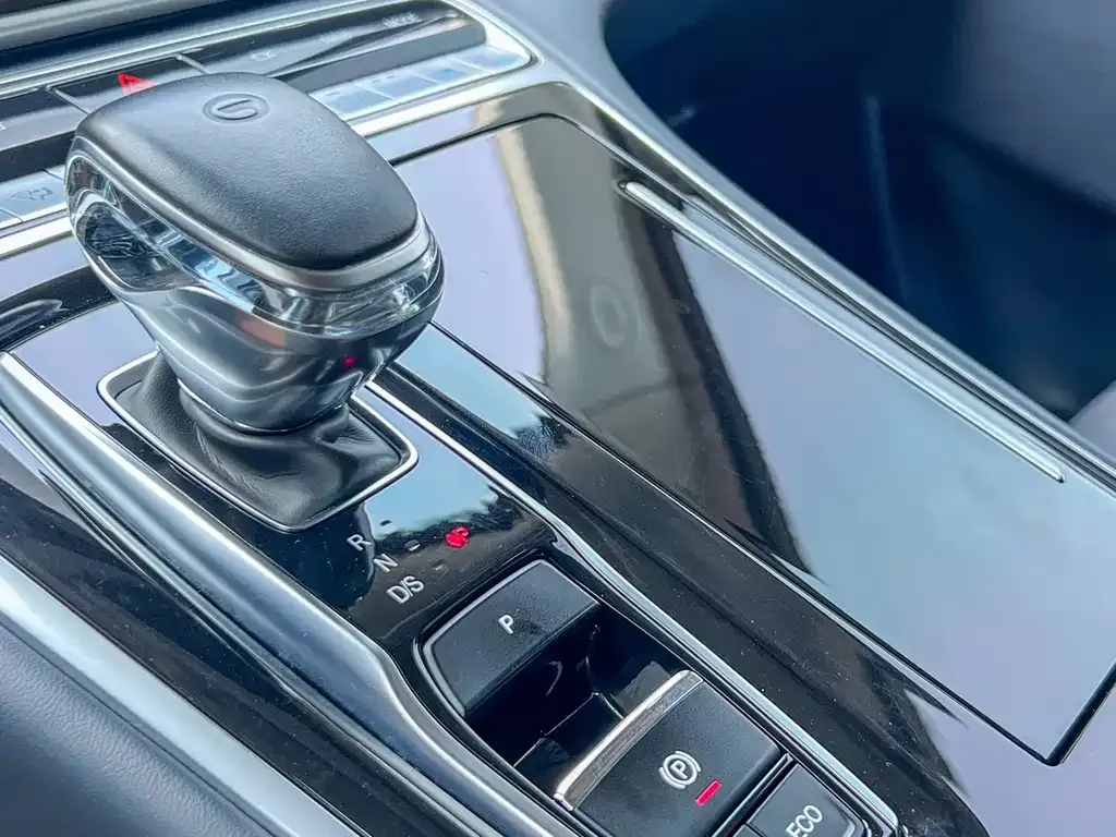 GAC Motor Trumpchi M8 — фото 3