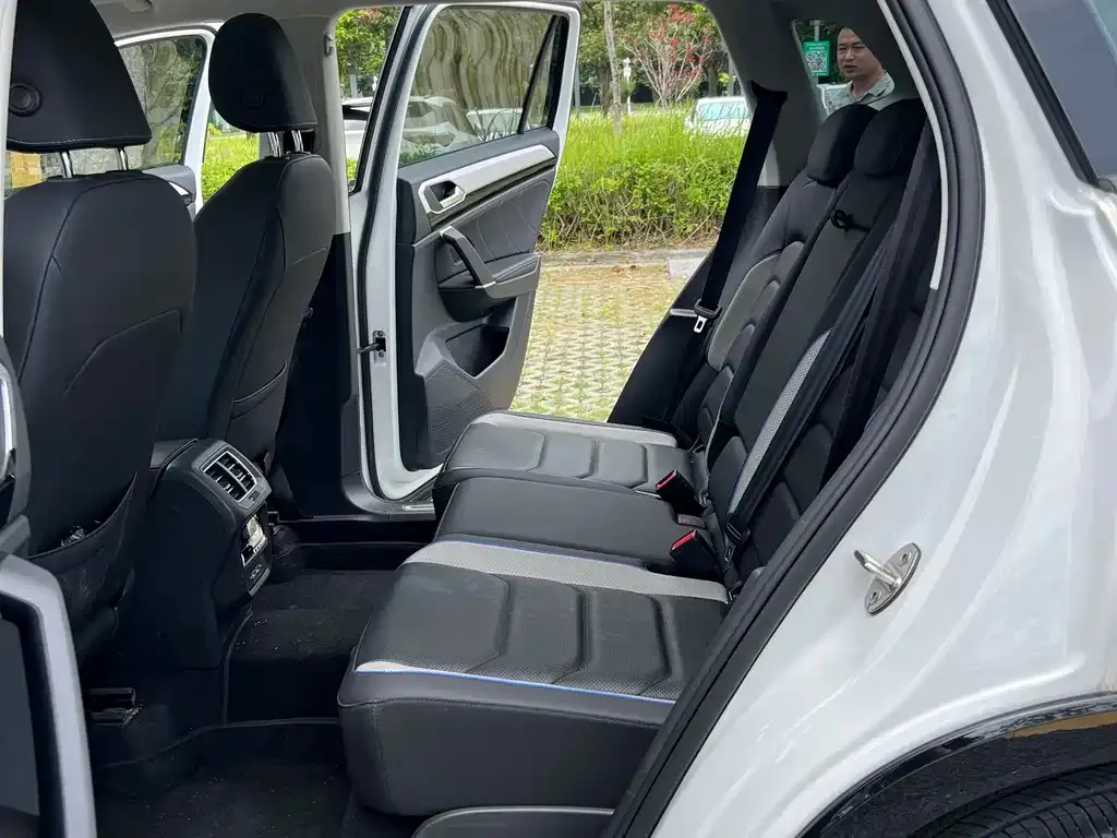 Volkswagen Tayron GTE PHEV 2022 из CN, фото 2
