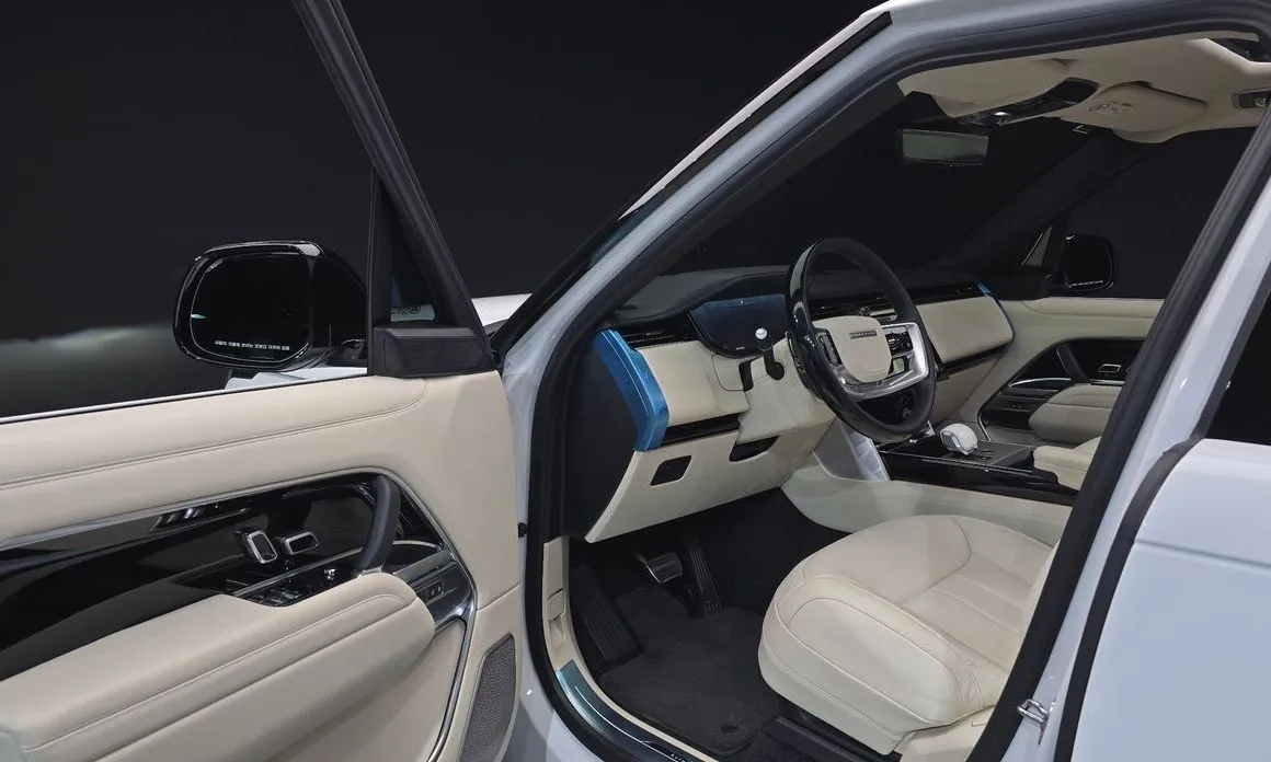 Land Rover Range Rover 2025 из KR, фото 9