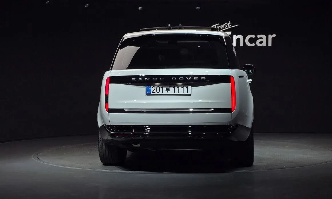 Land Rover Range Rover 2025 из KR, фото 6