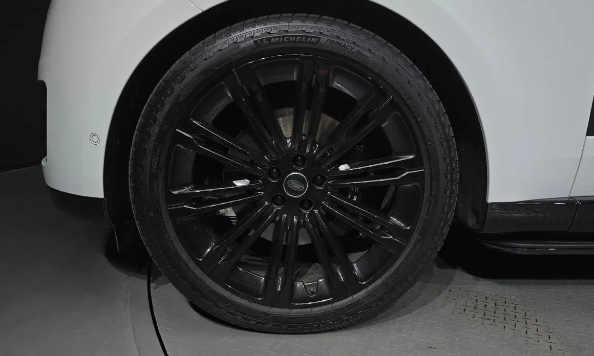 Land Rover Range Rover 2025 из KR, фото 10