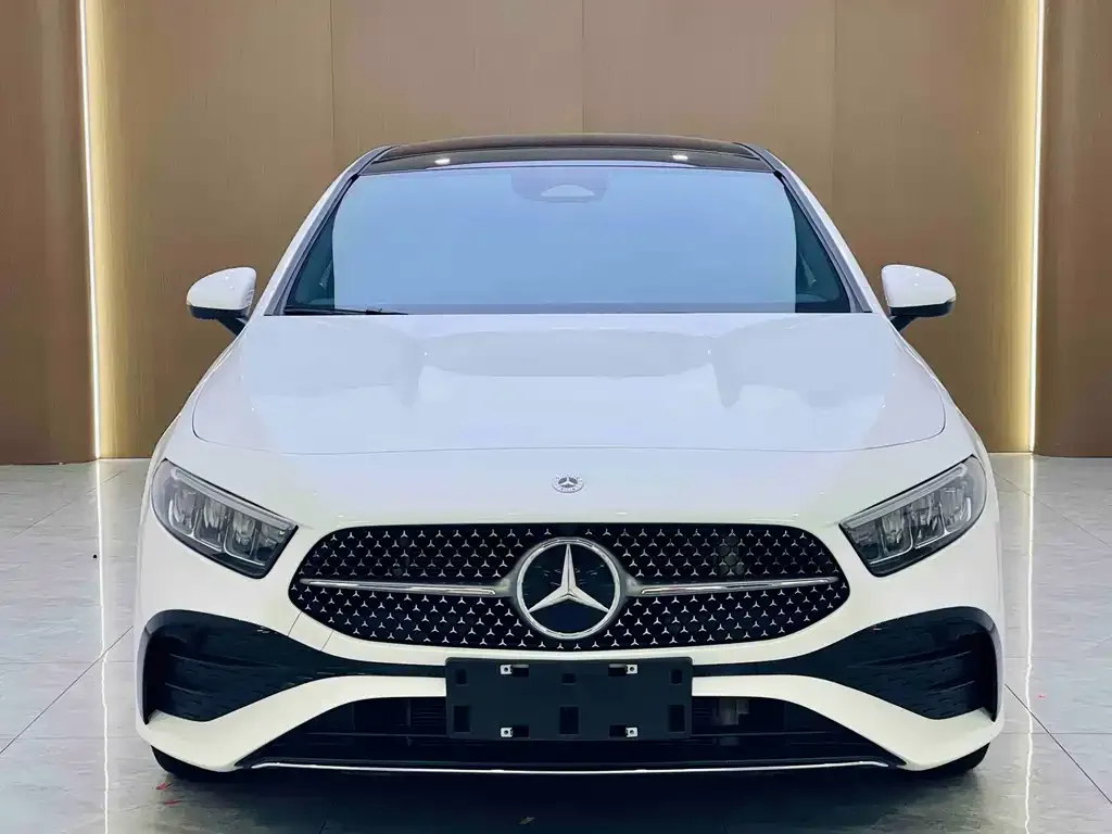 Mercedes-Benz A-Class — фото 7