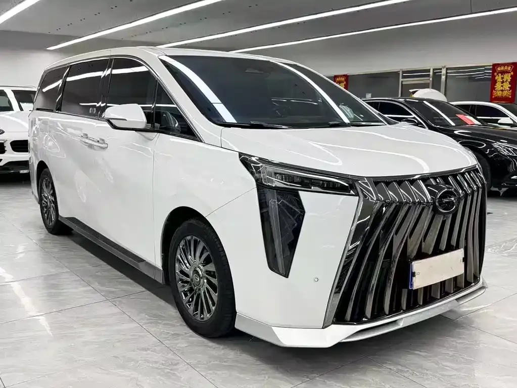 GAC Motor Trumpchi M8 — фото 6