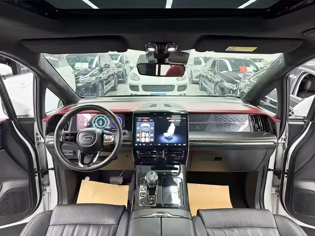 GAC Motor Trumpchi M8 — фото 3
