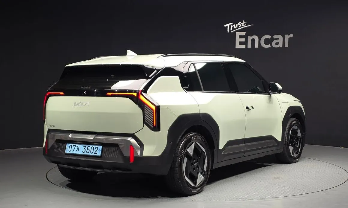Kia EV3 2025 из KR, фото 4