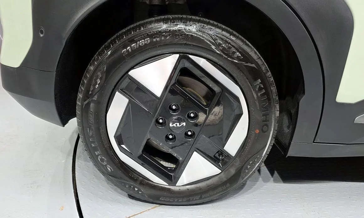 Kia EV3 2025 из KR, фото 10