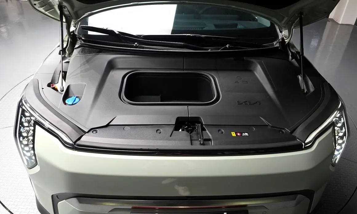 Kia EV3 2025 из KR, фото 8
