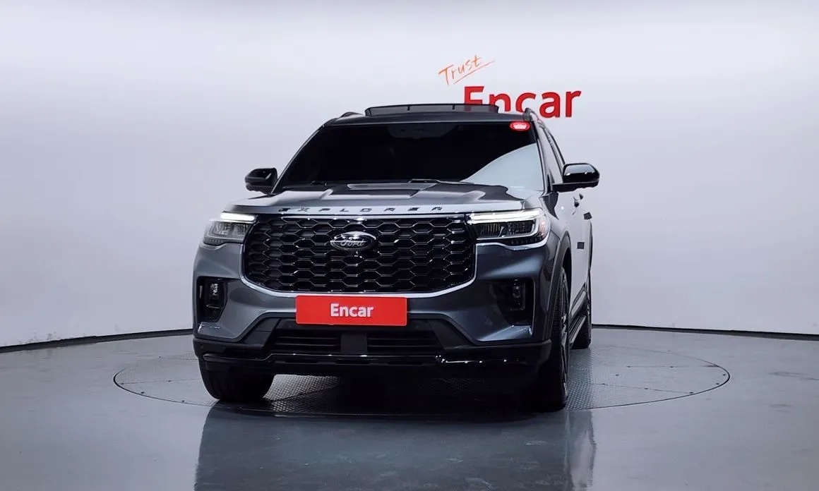 Ford Explorer 2025 из KR, фото 2
