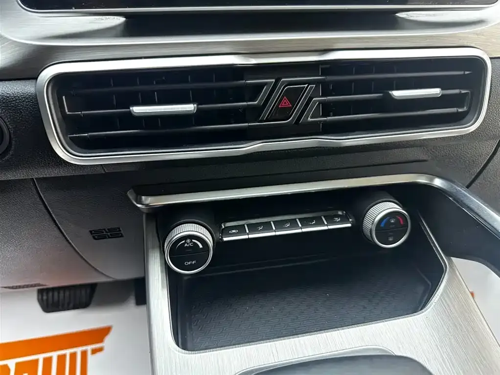 Geely Binyue 2021 из CN, фото 10