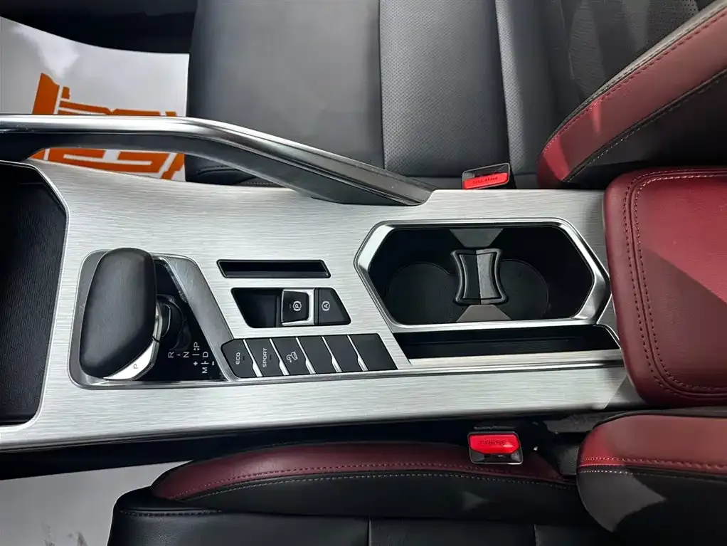 Geely Binyue 2021 из CN, фото 8